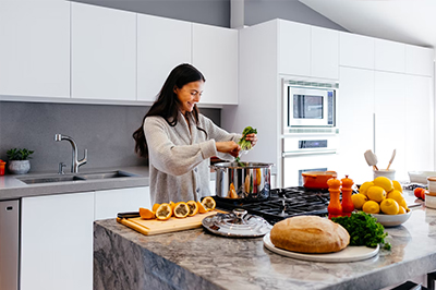 Diploma in Nutrition and Dietetics - Feb 22 - Trimester - 1 cs106_din